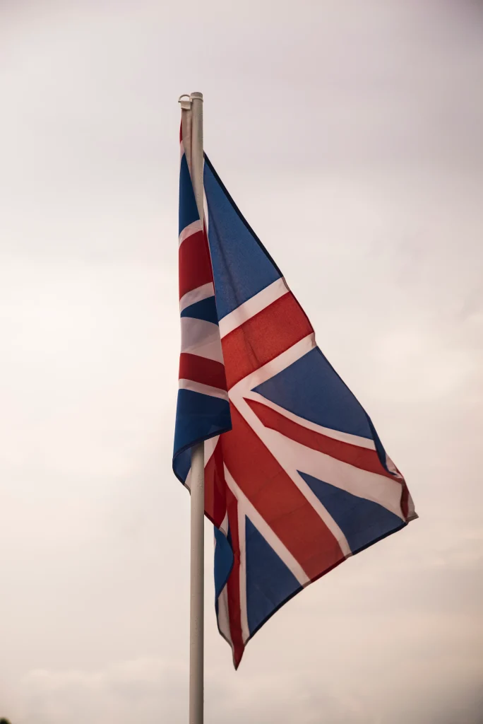flag-britain-blue-sky